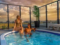 Hotel Clique Calgary Airport - Family
