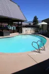 The Bards Inn, BW Signature Collection by Best Western - Pools