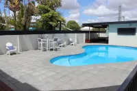 Acacia Motor Inn Hotels in Bundaberg West
