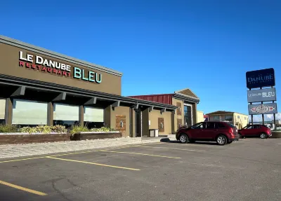 Hotel Danube Bleu Отели в г. 