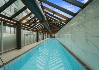 ReadySet Apartments at Southbank Condos Hotels in Southbank