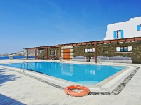 Maganos Suites