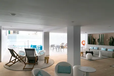 Bluesea Mediodia Отели в г. Льюкмайор