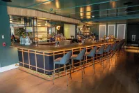 Hutton Hotel - Bars