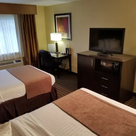 Quality Inn & Suites Morgantown - University Area