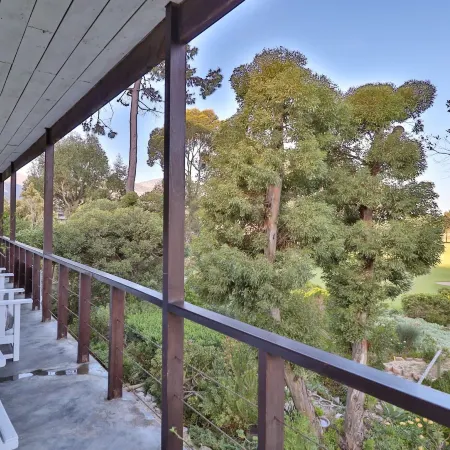 Hermanus Lodge on the Green - Solar Power