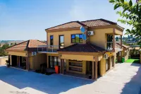 WoodMead Guest House & Events Hoteles en 