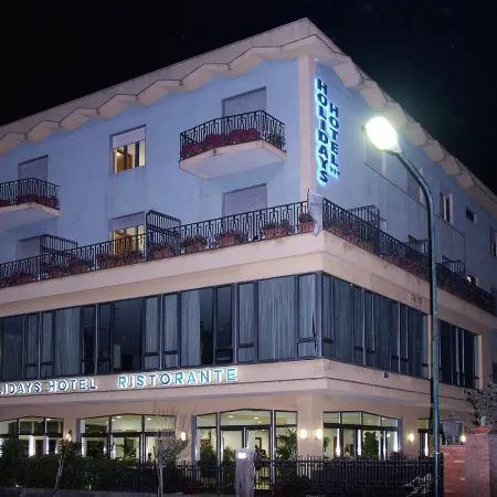 Hotel Holidays