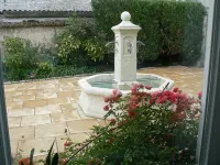La Maison de l'Etang Hotels in Courouvre