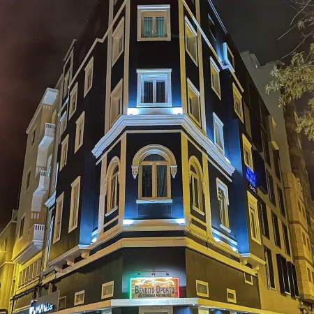 Gran Marina Suites
