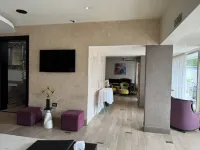 The Palms by Eagles Airport Residential - 3-Star