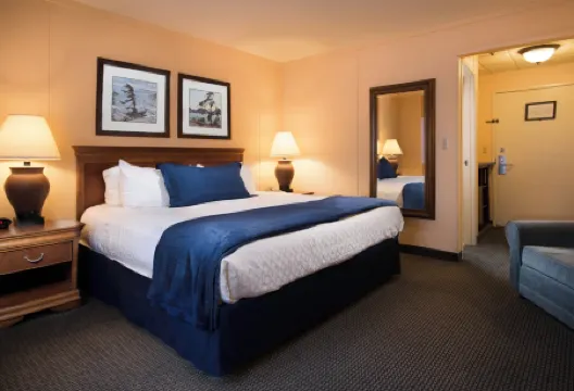 藍汀酒店及餐廳