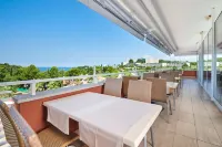 Hotel Albatros Plava Laguna - breakfast
