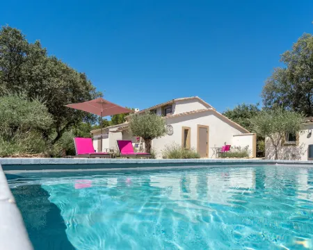 Mas la Cheneraie Hotels in Lourmarin