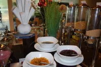 Vivanta Colombo, Airport Garden - breakfast