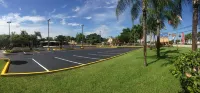 Rodeway Inn & Suites Fort Lauderdale Airport & Cruise Port - parking
