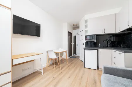 RentPlanet - Apartamenty Jagiellońska Отели рядом с достопримечательностью «Multioutlet Sp. z o.o.»