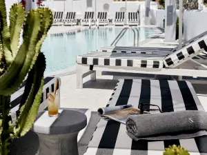 Kouros Village Hotel - Adults Only
