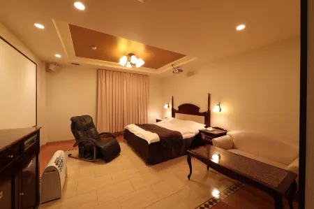 Hotel Fine Garden Matsuzaka III
