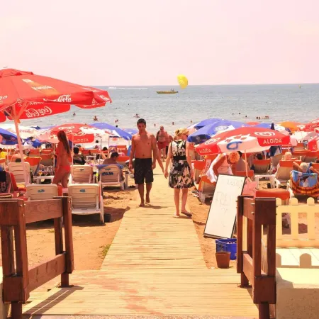Sun Kiss Hotel