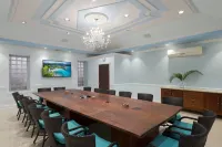The Buccaneer Beach & Golf Resort - 2 stjerner
