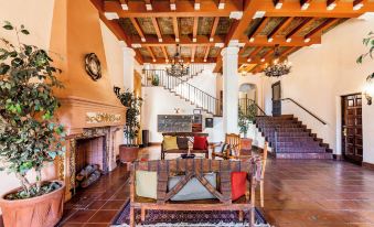 Casa Bonita Apartments