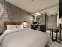 Songpa Boutique Hotel XYM Hotels near Gaerong Station