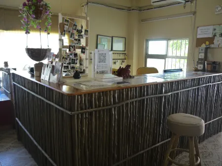 G.T. Guest House Отели рядом с достопримечательностью «Мариана Резорт & Спа»