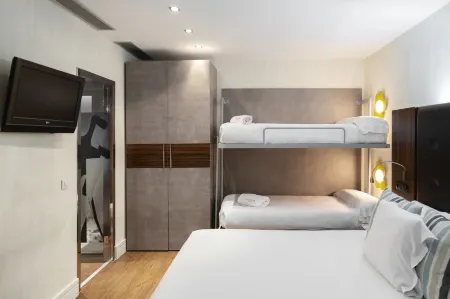 Petit Palace Tamarises