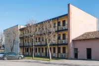 La Filanda Hotels near Quinta Onda