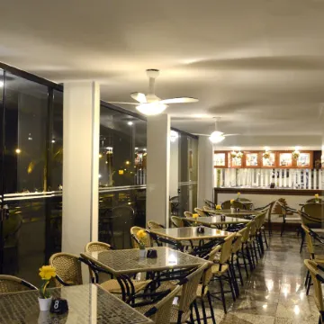 Cedro Hotel