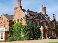 諾福克米德飯店 住宿飯店