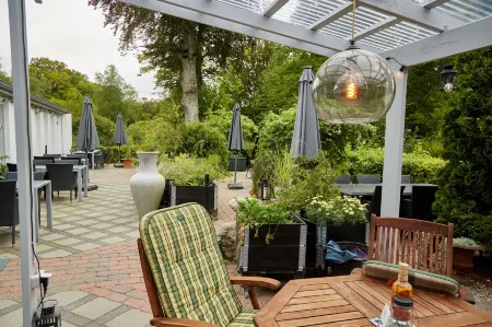 Fladbro Kro Отели в г. Randers SV