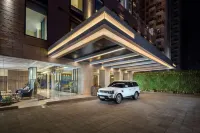 Royal Hometel Suites Dahisar Mumbai Hotels near Vadar Samaj Yuva Pratishthan Vachnalay