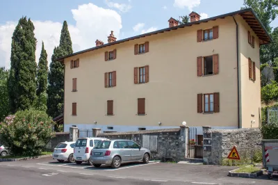 Appartamenti Villa Giulia Các khách sạn gần Bosch De La Poma