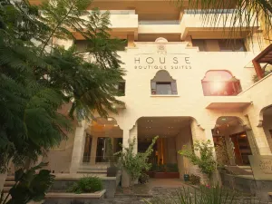 The House Boutique Suites