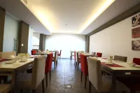 Monoberge Hotel - breakfast
