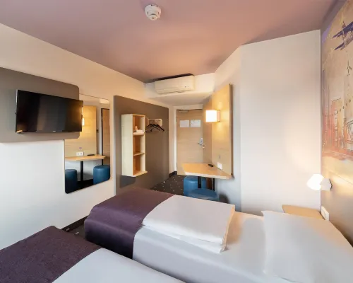 B&B HOTEL Düsseldorf-Airport Hotels near Rath