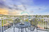 Zen Marina Bayview Balcony Executive Suite Hotels in Larrakeyah