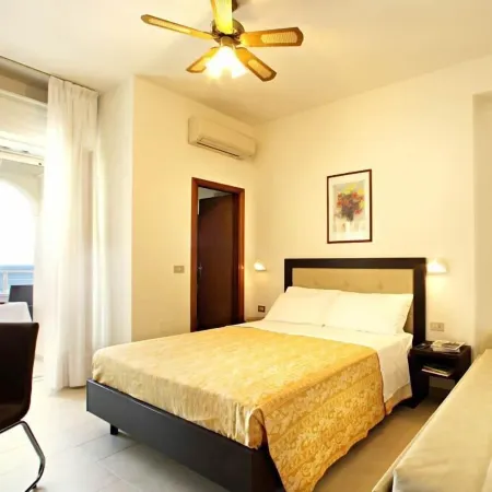 Mediterraneo Hotel & Suites