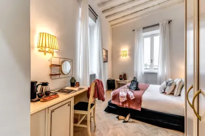 Baboon Room Hotels in Spagna
