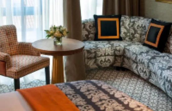 더 퍼스트 원 마드리드 프레시아도스