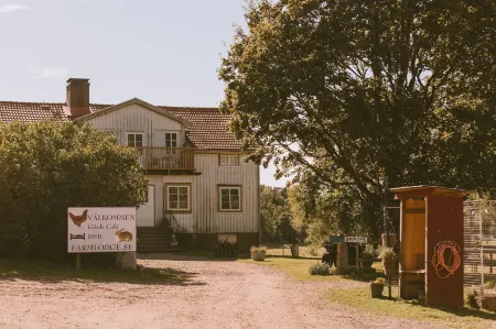 Farmlodge Отели в г. Munkedal