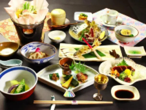 景勝之宿 芳雲館 吉野町酒店