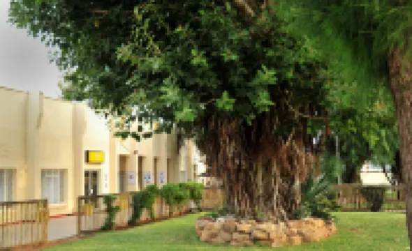 Cresta Botsalo Hotel โรงแรมใน