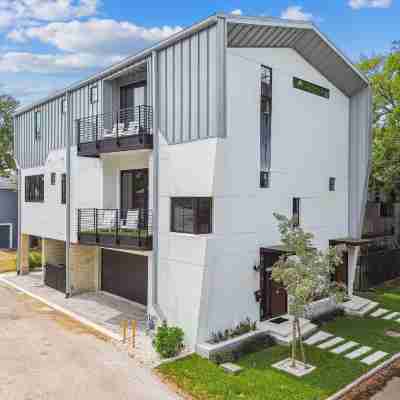 NEW The Strata Barn - Luxury Hyde Park Townhome Hotel Exterior