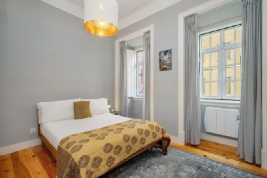 WHome Casa Alcazar Perfect Spot w/ Private Patio Hotels in Areeiro