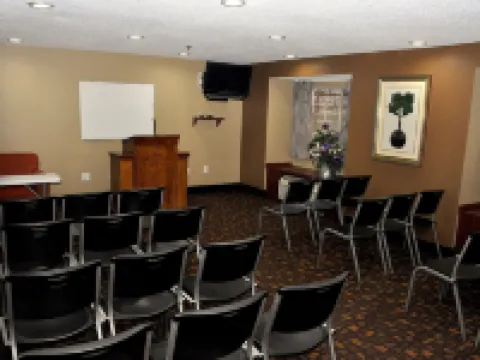 マイクロテル イン & スイーツ バイ ウィンダム リソニア / ストーン マウンテン リソニアのホテル