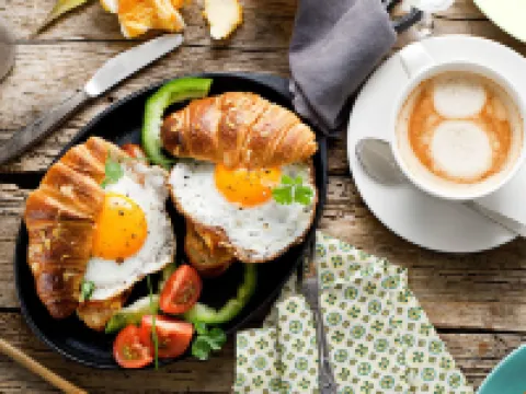 メシャル ホテル & スパ マナーマのホテル