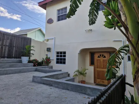 Micoud - 2-Bedroom Villa - Pool - Free Parking